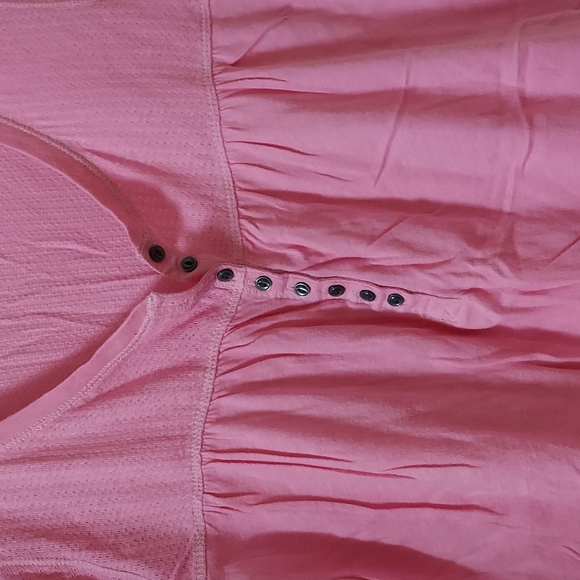 Aeropostale XL pink short sleeve top - Picture 2 of 5